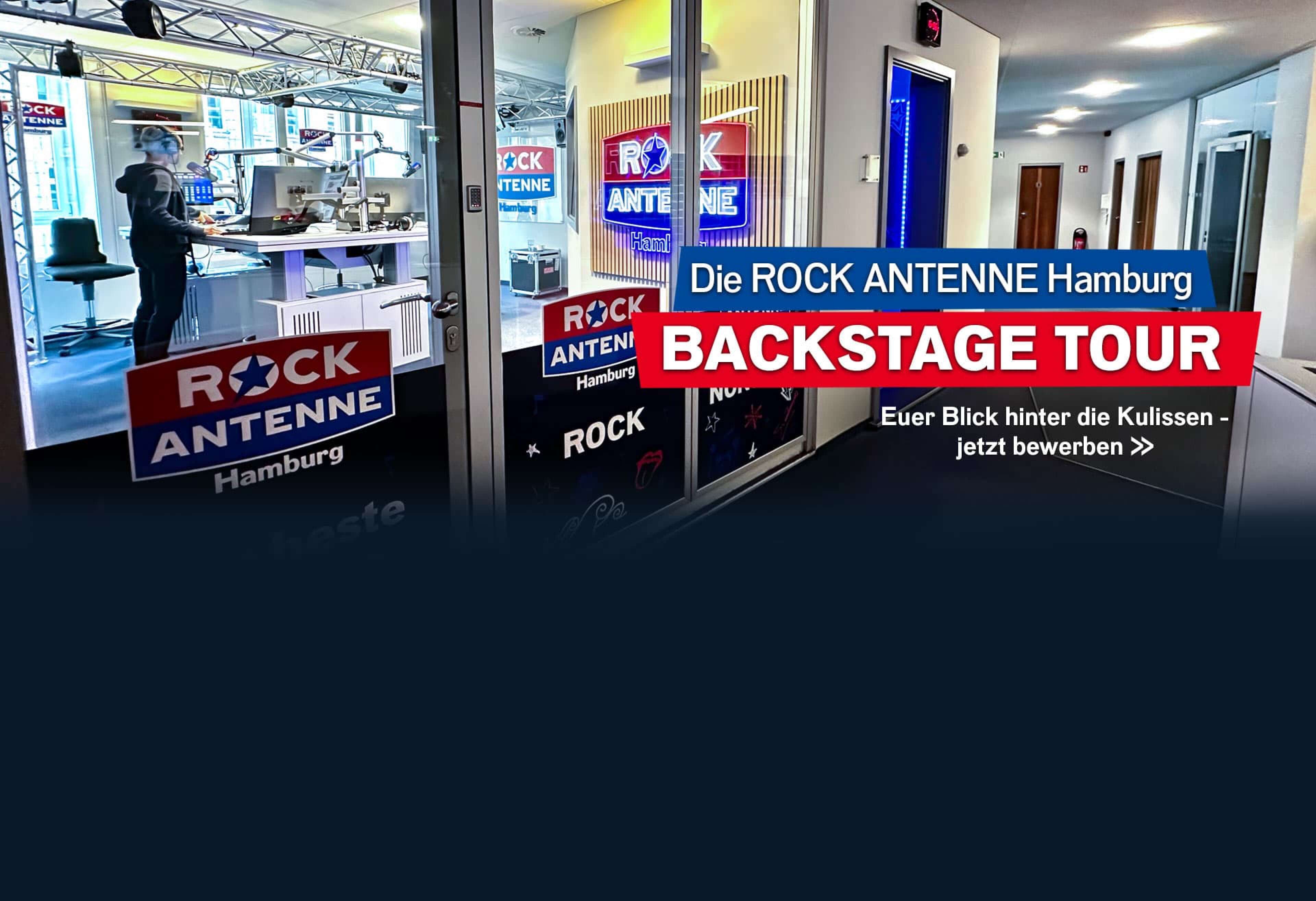 Bild der ROCK ANTENNE Hamburg Redaktion, dazu der Text: Die ROCK ANTENNE Hamburg Backstage Tour - euer Blick hinter die Kulissen - jetzt bewerben
