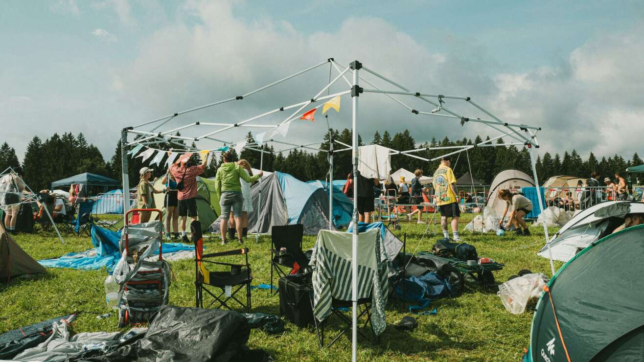 Festival-Packliste: Das müsst ihr beim Rock & Metalfestival dabei haben!