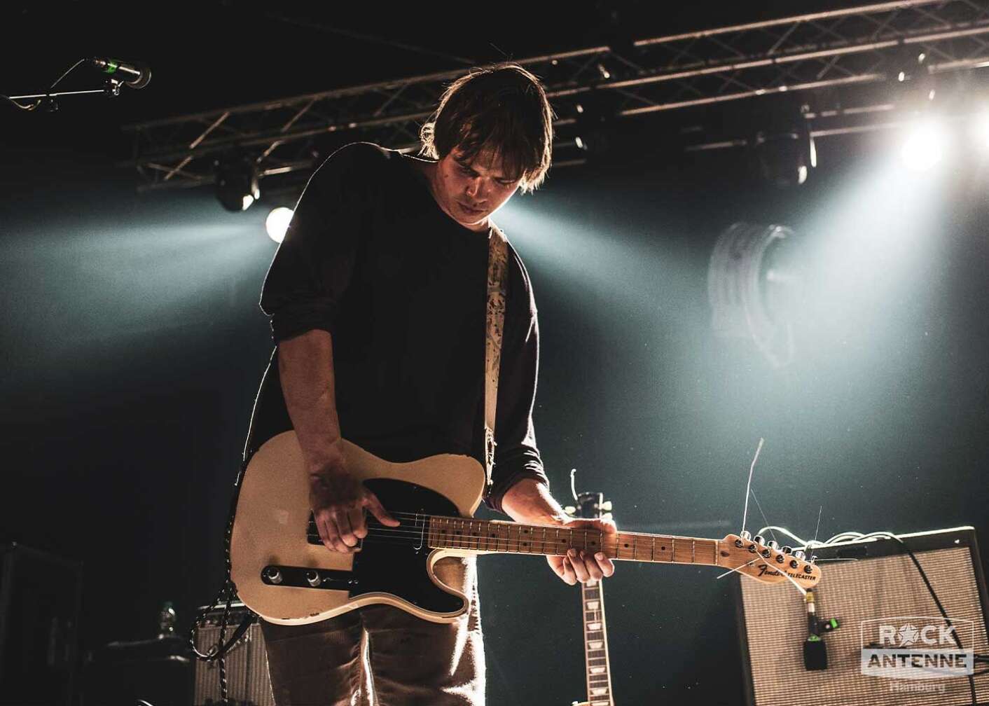 Wunderhorse bei einer Live-Show in Hamburg