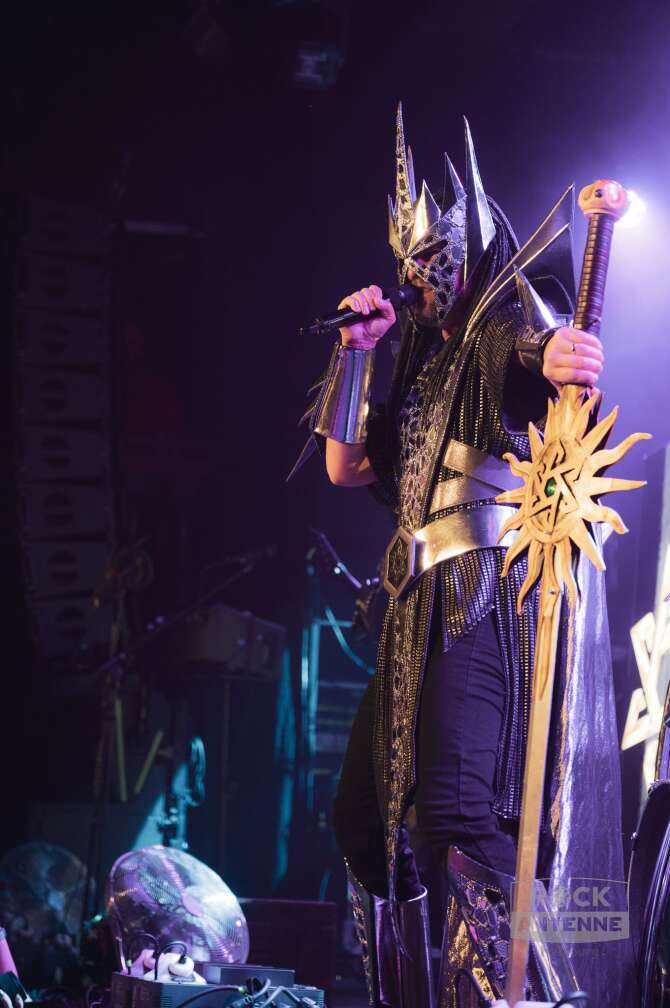 Agnus Mcsix als Vorband von Windrose am 09.10.2025 in Hamburg
