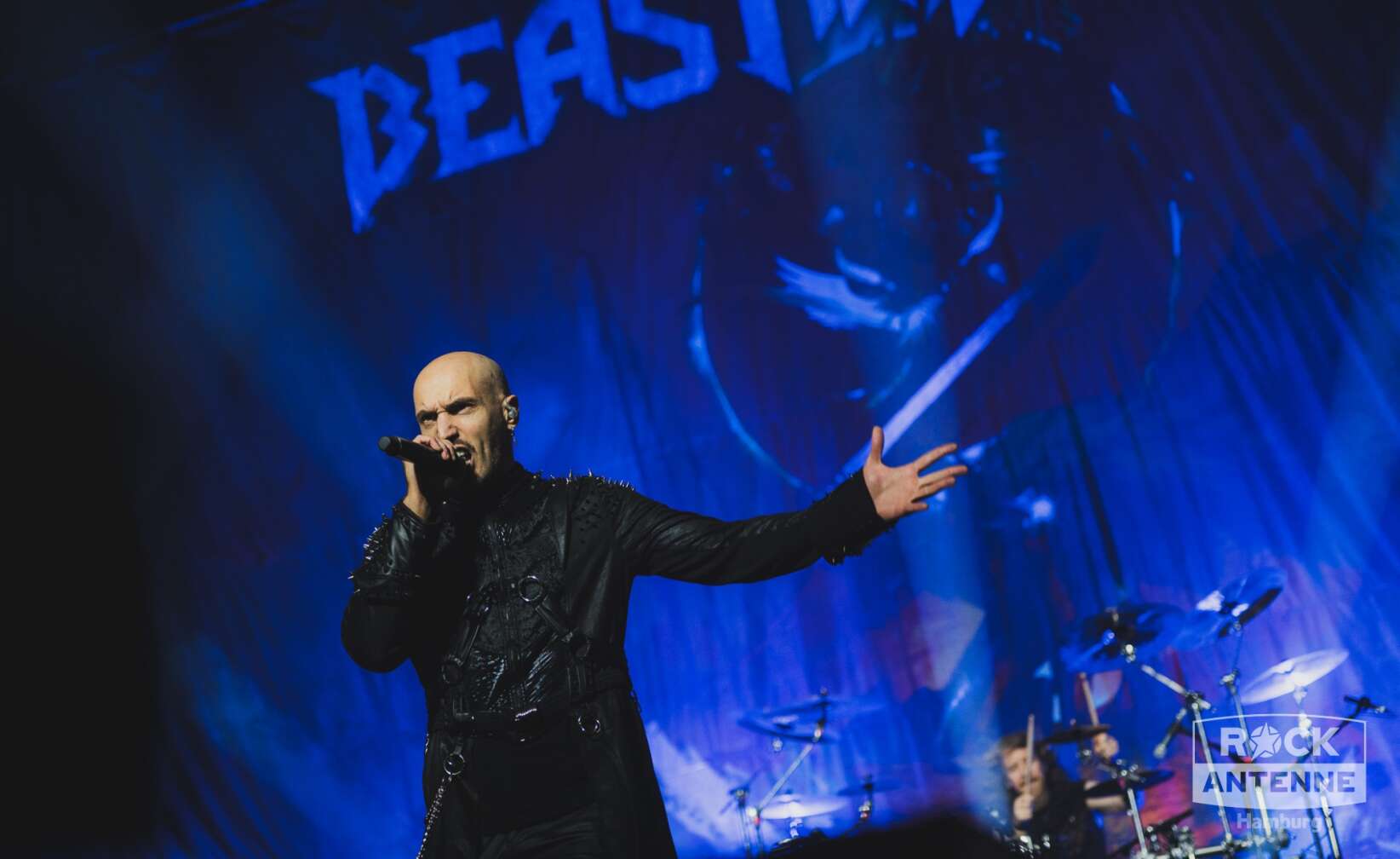 Konzertfotos von Beast in Black