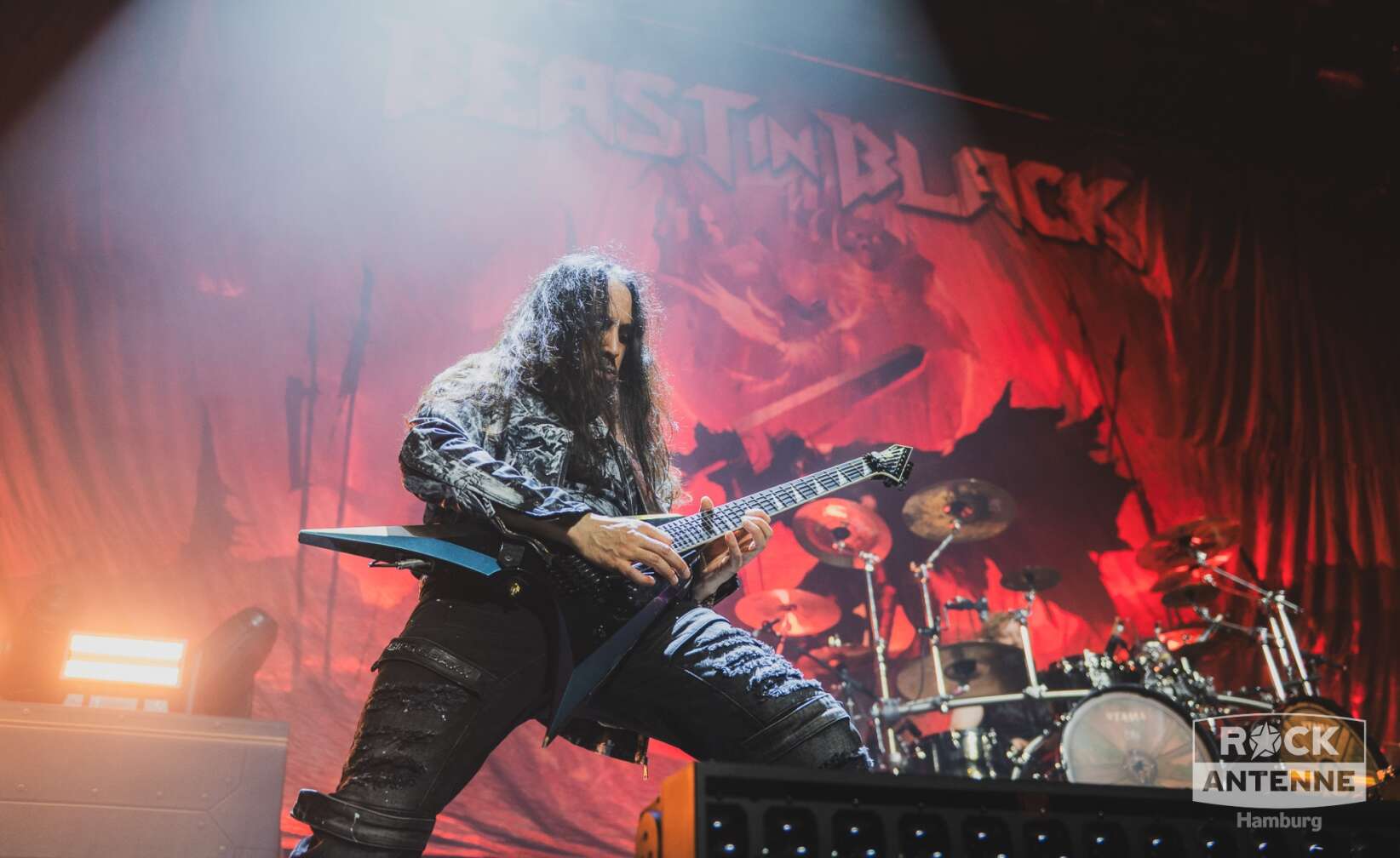 Konzertfotos von Beast in Black