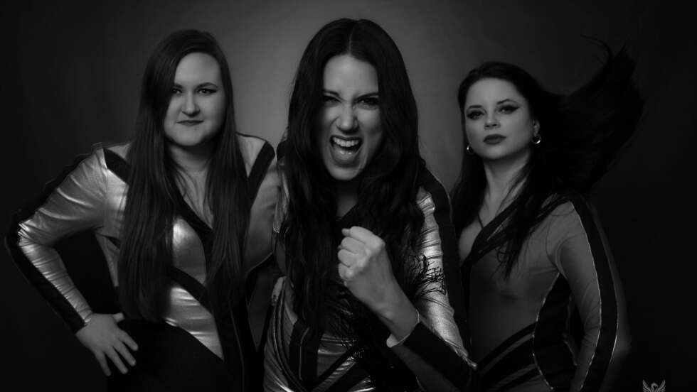 02.04.2026: The Gems live im Knust