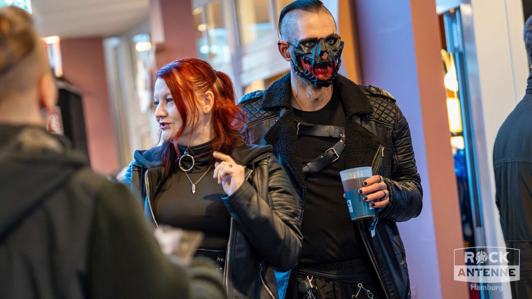 Bilder von Menschen auf dem Plage Noir 2025