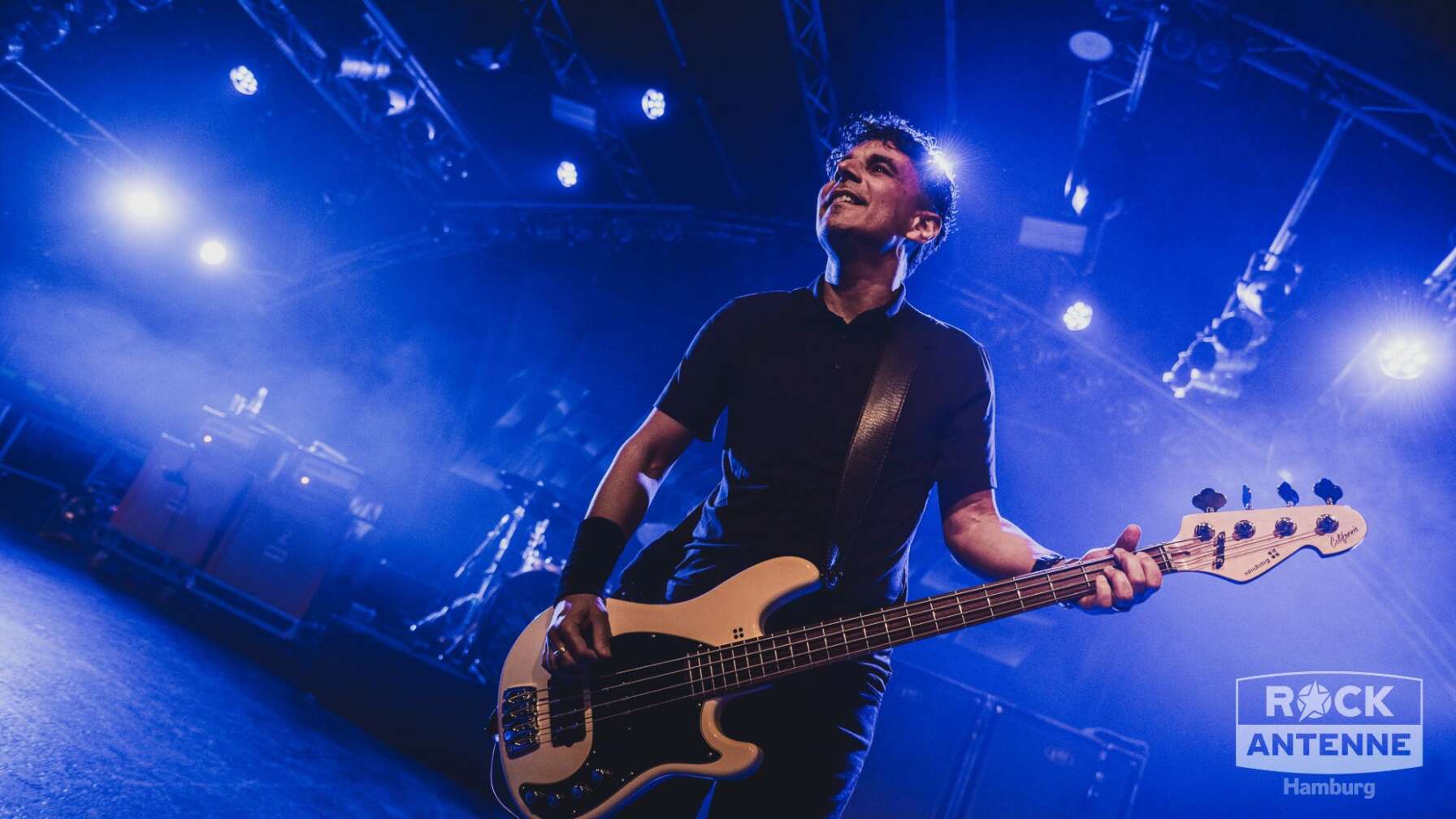 Konzertfotos von Danko Jones 2025 in Hamburg