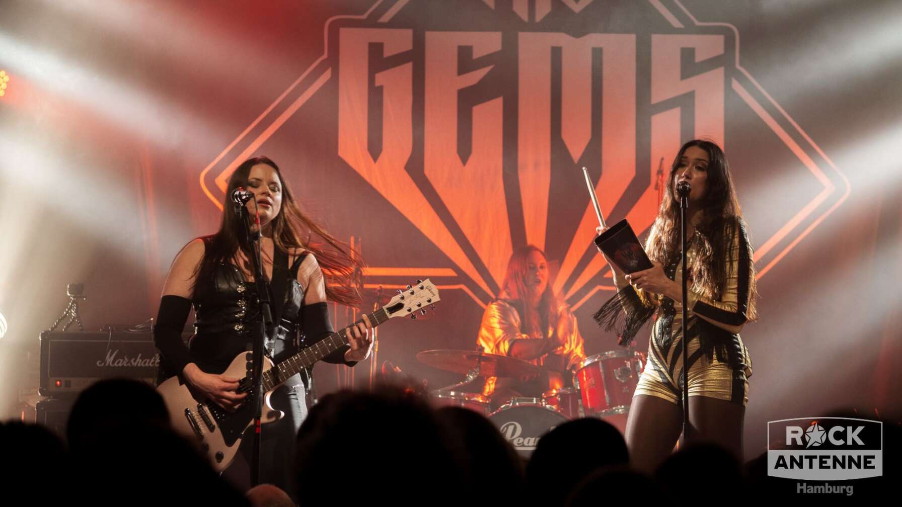 Konzertfotos von The Gems