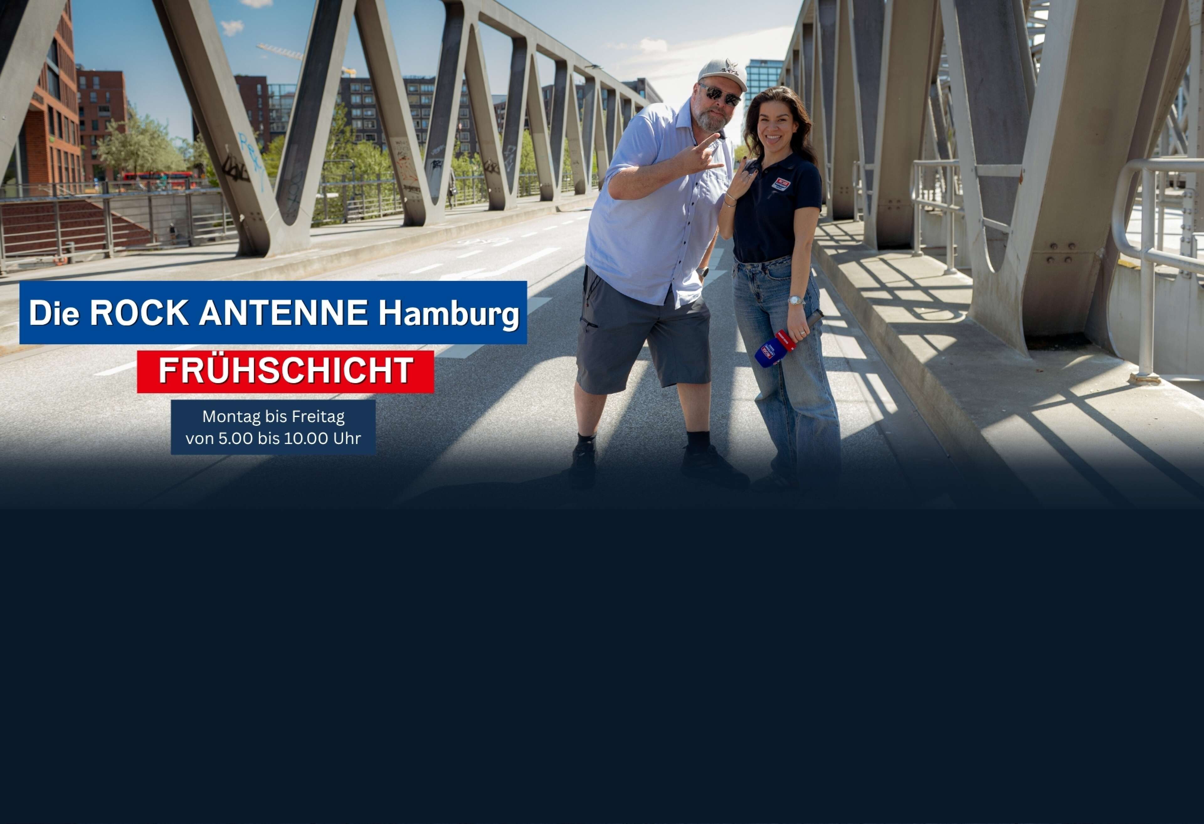 Die Morningshow-Moderatoren von ROCK ANTENNE Hamburg Alex Schmidt und Lilly Roberts