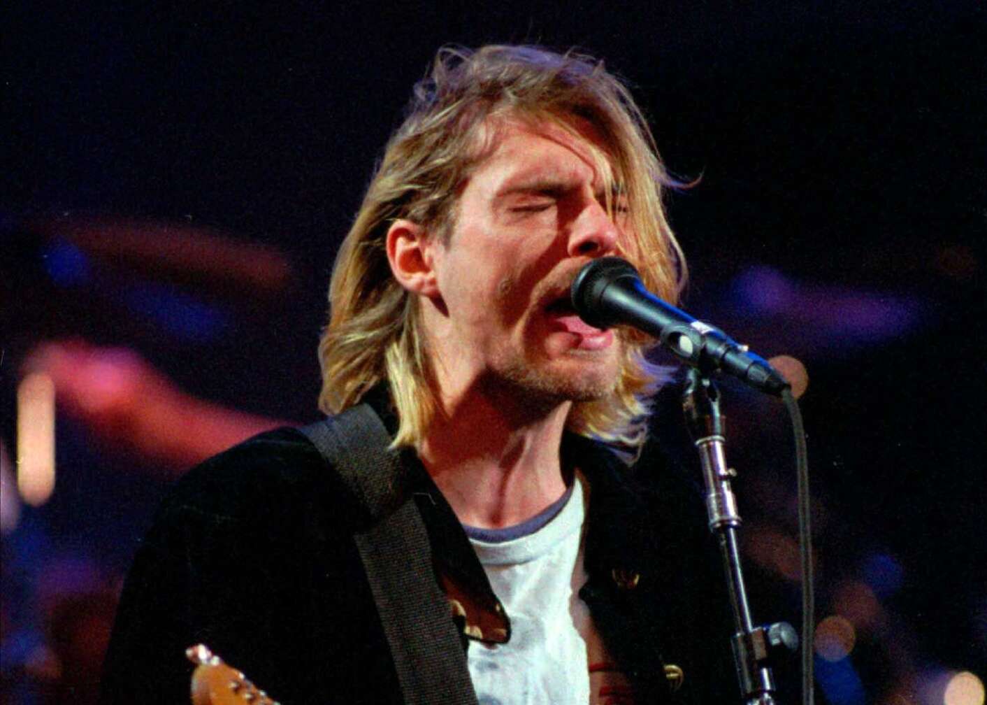 Kurt Cobain bei einem Konzert