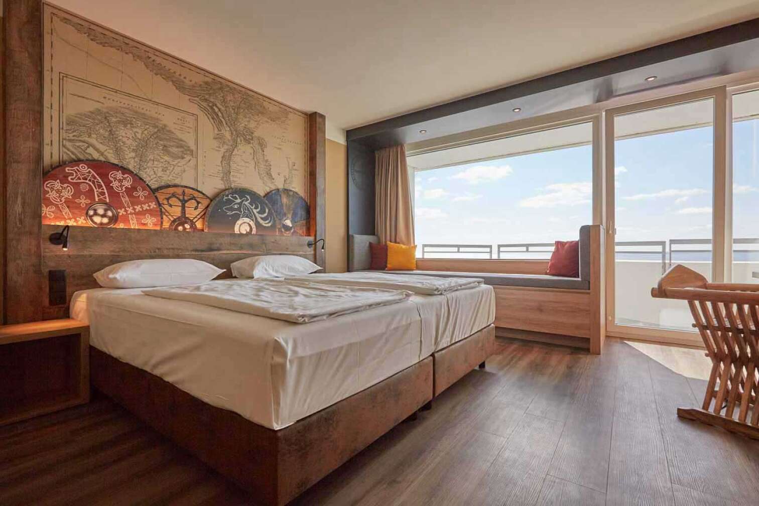 Bild eines Hotelzimmers im Wikingerhotel Midgard im Ostsee Resort Damp