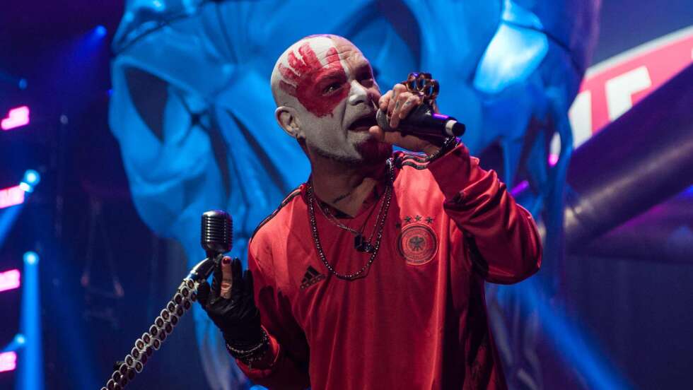 Five Finger Death Punch Sänger Ivan Moody beim Konzert in der Rock City Hamburg im Februar 2020