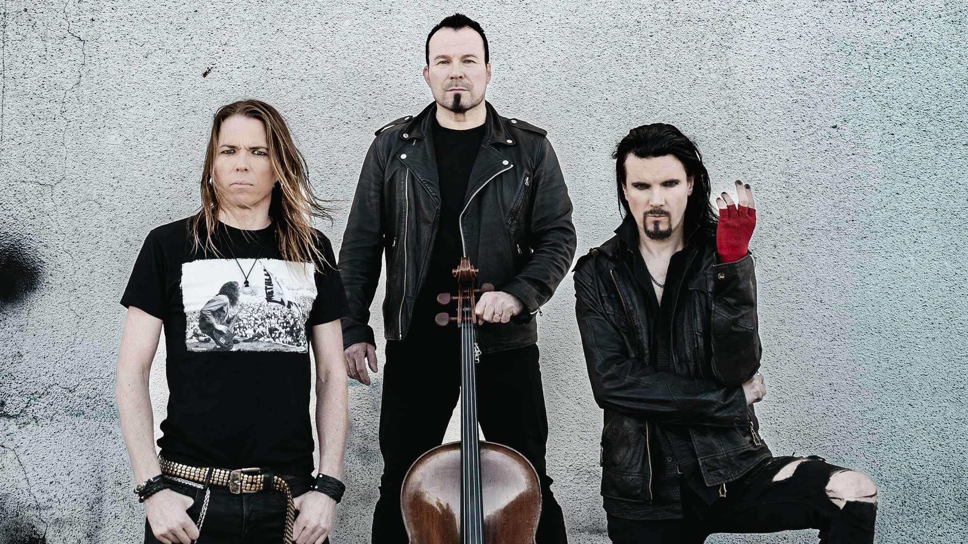 Apocalyptica mit ihren drei Violonchellos