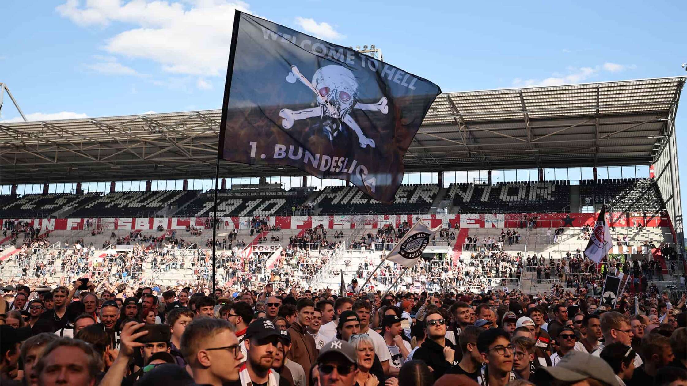 Aufstieg FC St. Pauli So freuen sich die Fans auf die 1. Liga