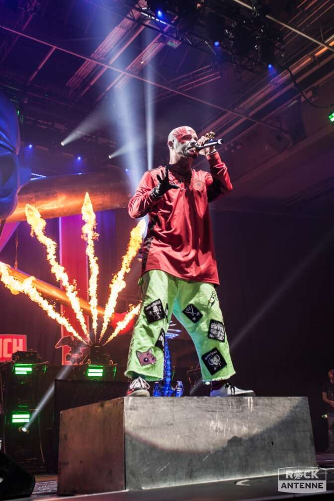 Five Finger Death Punch live 2020 (12)