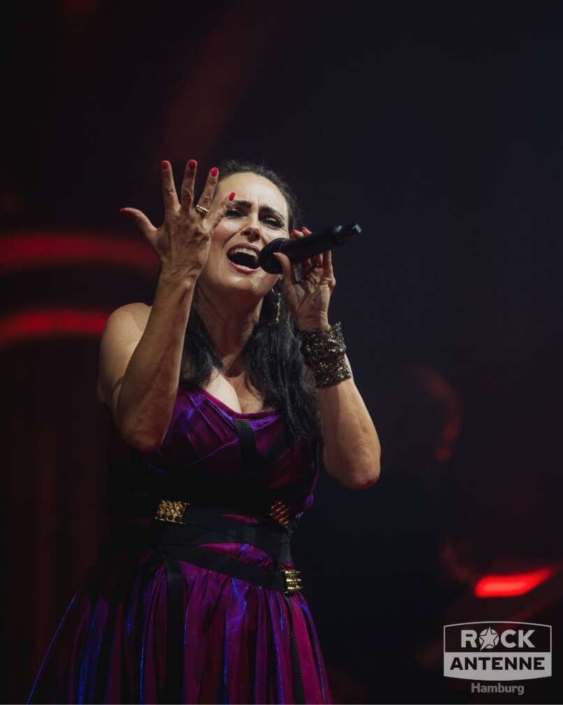 Within Temptation live in der Sporthalle in Hamburg 2024